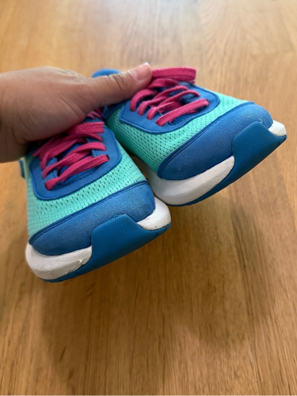 Kizik Kids 13C Blue Aqua Pink Athens Lace Up Sneakers Unisex - Picture 3 of 10